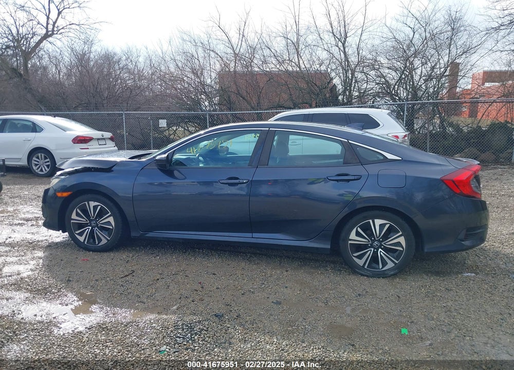 2017 HONDA CIVIC VIN: 19XFC1F71HE006484