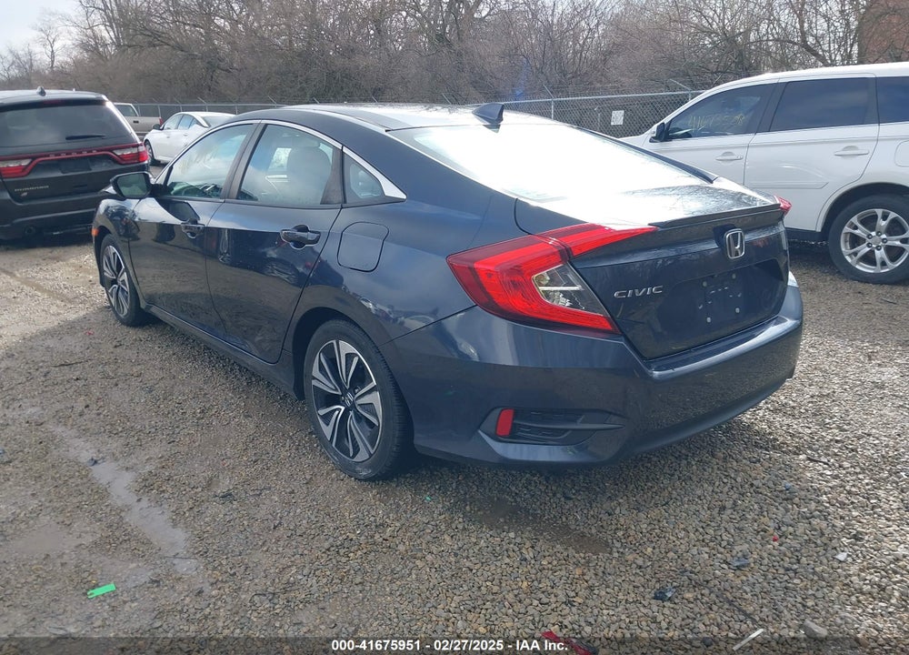 2017 HONDA CIVIC VIN: 19XFC1F71HE006484