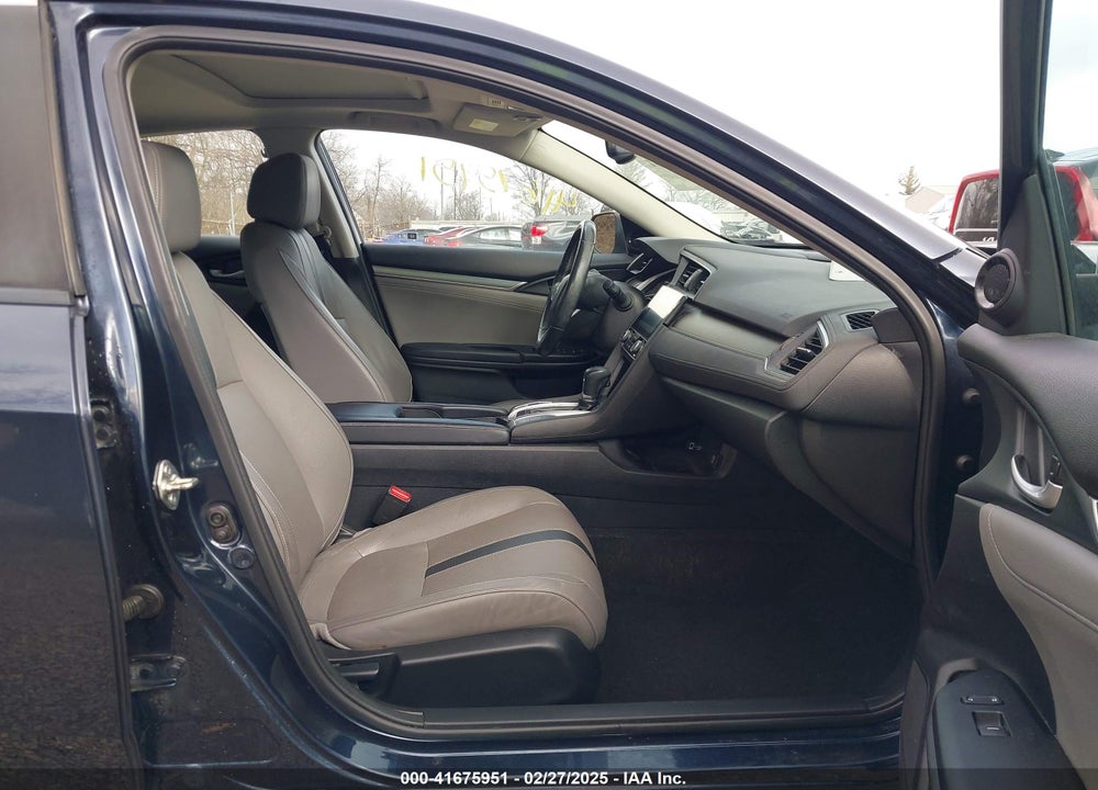 2017 HONDA CIVIC VIN: 19XFC1F71HE006484