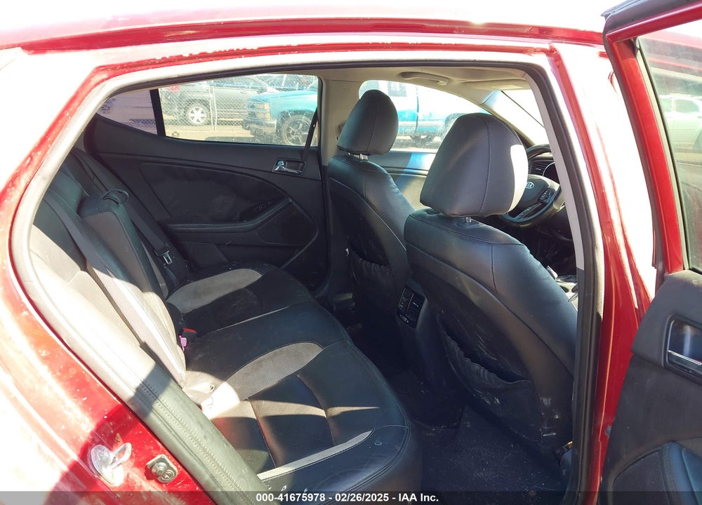 2012 KIA OPTIMA VIN: 5XXGR4A60CG004762