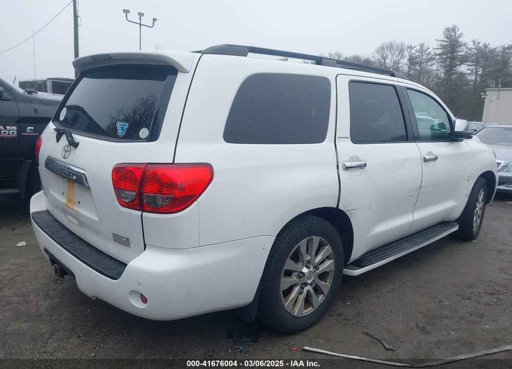 2010 TOYOTA SEQUOIA LIMITED 5.7L V8 VIN: 5TDJY5G14AS025023