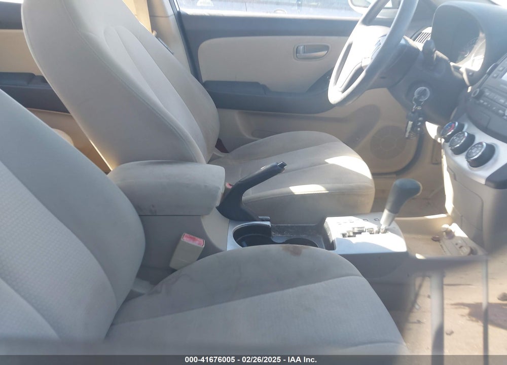 2007 HYUNDAI ELANTRA VIN: KMHDU46D17U047821