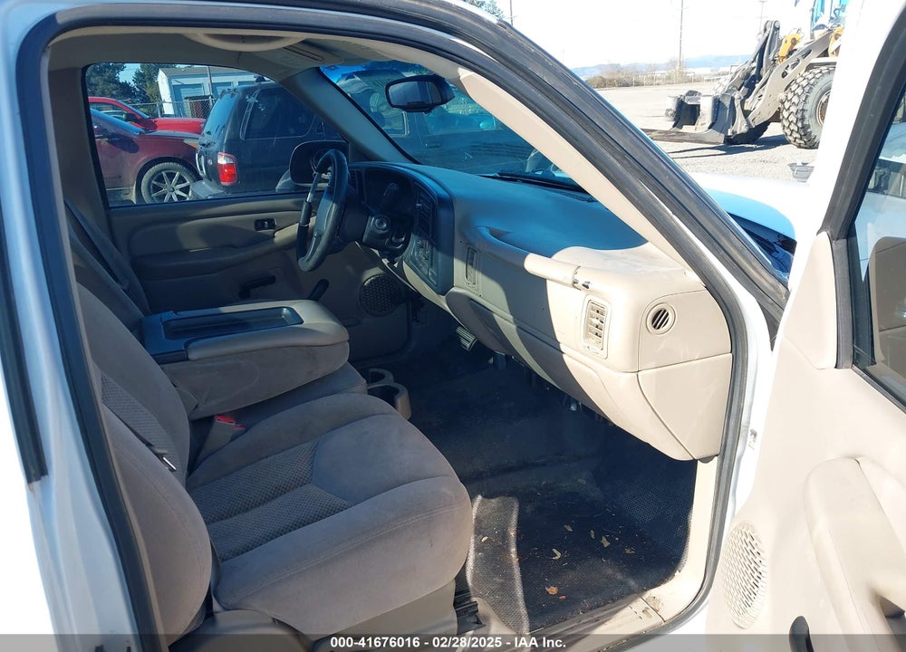 2003 CHEVROLET SILVERADO 1500 WORK TRUCK VIN: 1GCEC14XX3Z308142