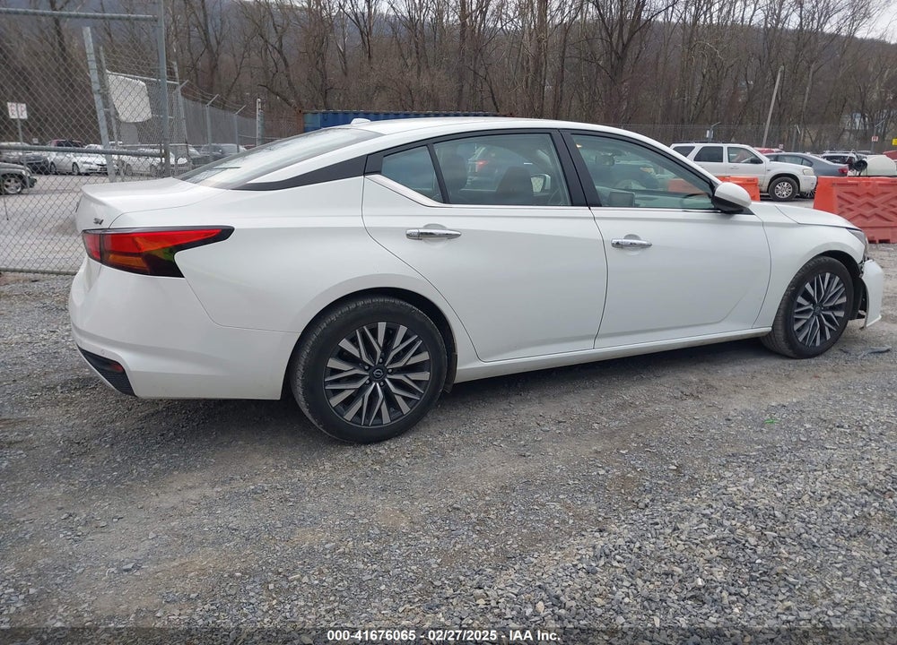 2023 NISSAN ALTIMA VIN: 1N4BL4DV2PN380944