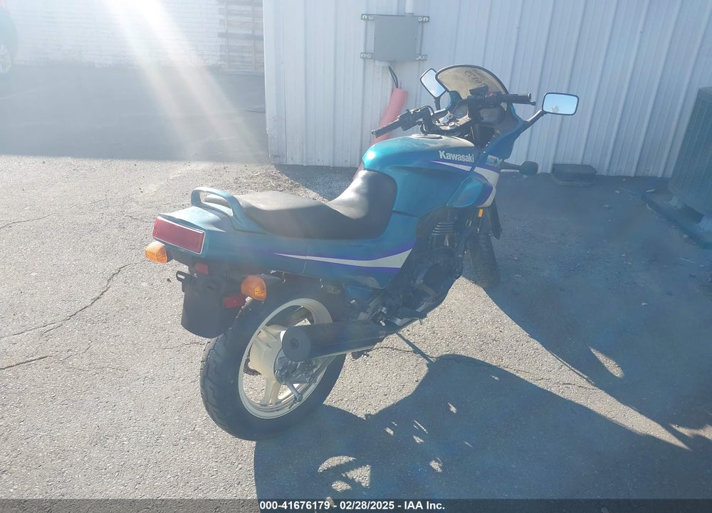 1993 KAWASAKI EX500 VIN: JKAEXVA18PA076778