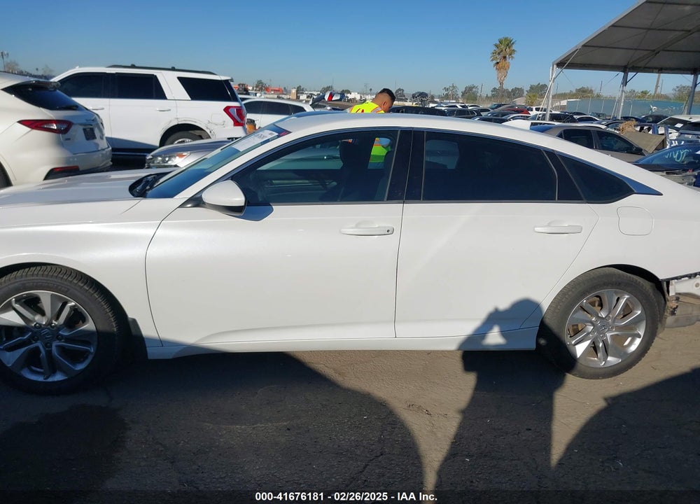 2019 HONDA ACCORD VIN: 1HGCV1F18KA071885