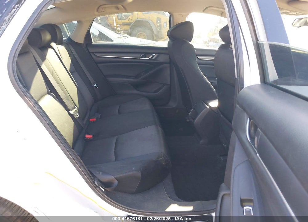 2019 HONDA ACCORD VIN: 1HGCV1F18KA071885