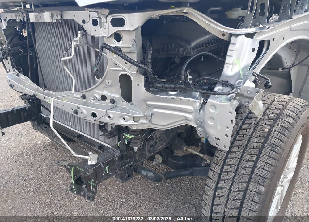 2025 TOYOTA TUNDRA SR5 4WD VIN: 5TFLA5EC9SX039416