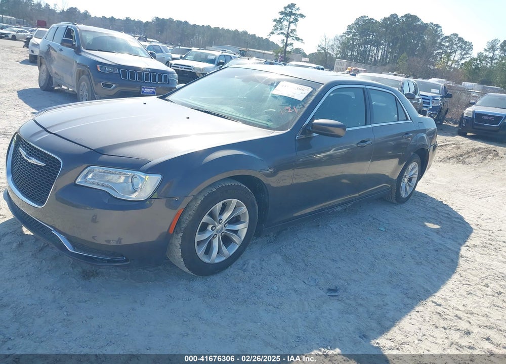 2016 CHRYSLER 300 VIN: 2C3CCAAG6GH151523