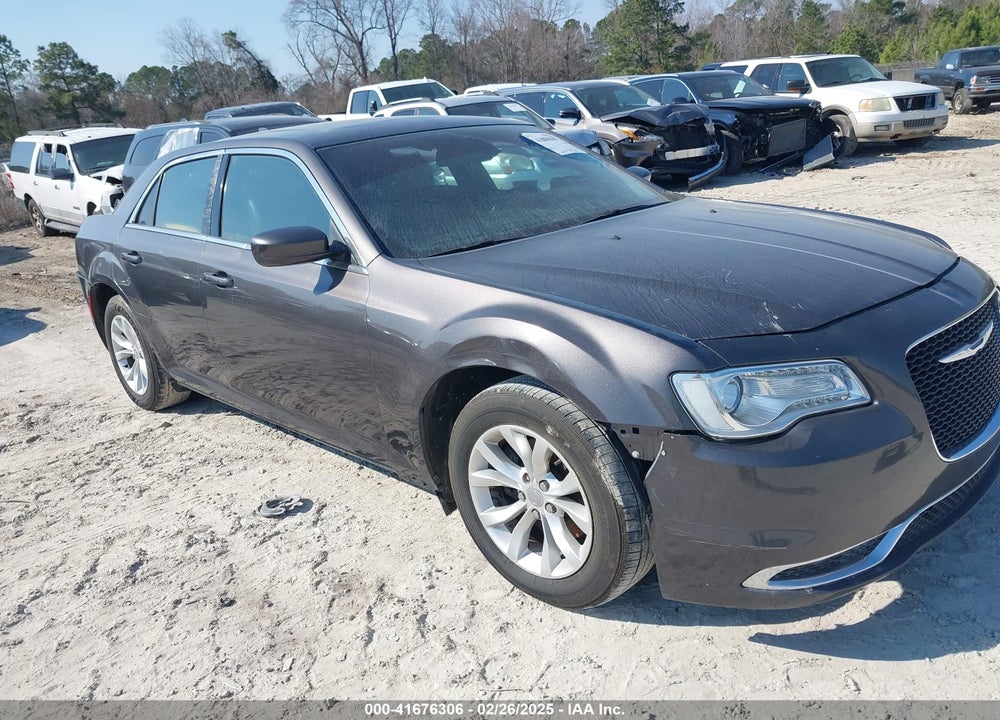 2016 CHRYSLER 300 VIN: 2C3CCAAG6GH151523