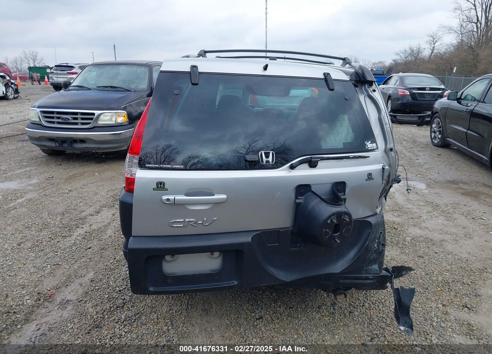 2005 HONDA CR-V VIN: JHLRD77865C036865