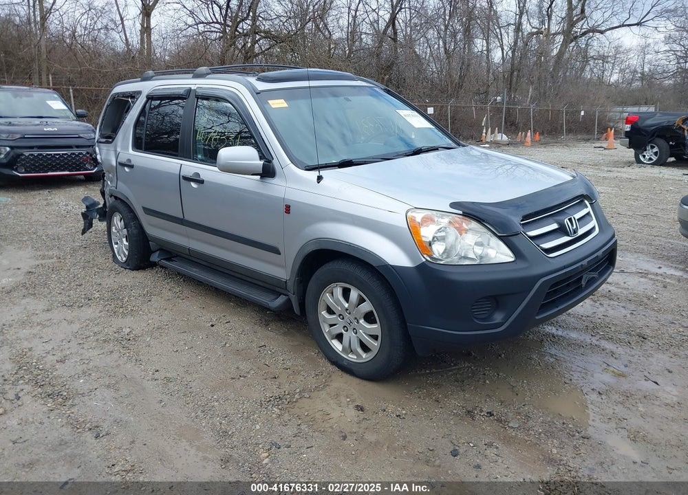 2005 HONDA CR-V VIN: JHLRD77865C036865