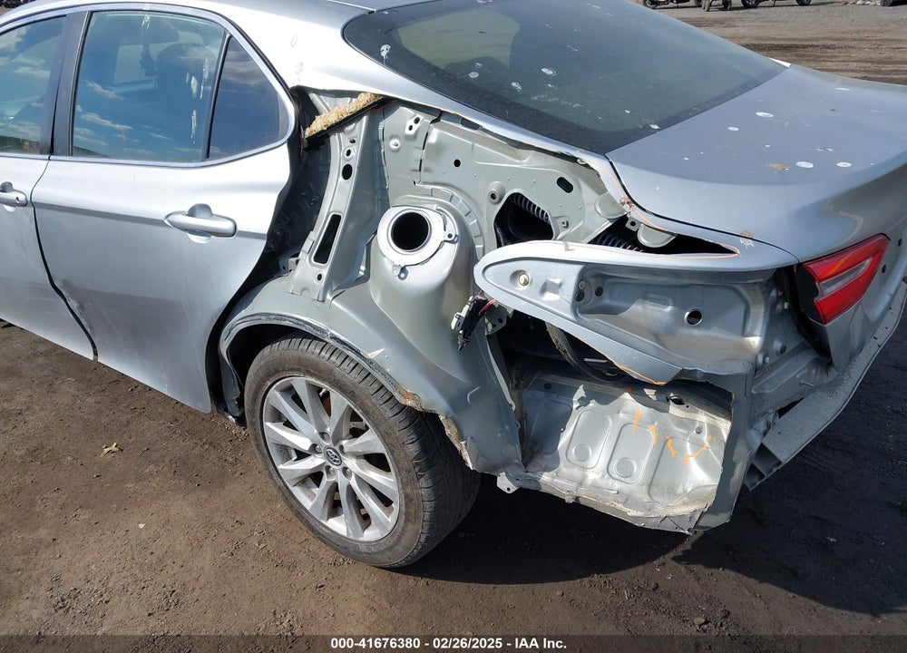 2018 TOYOTA CAMRY VIN: JTNB11HK9J3017828