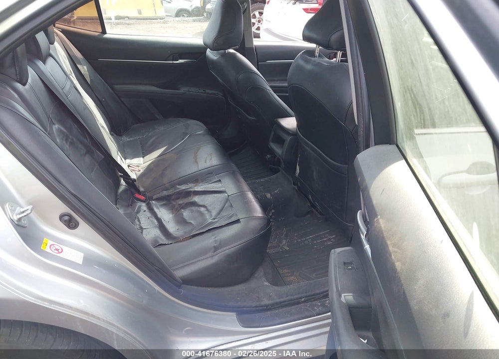 2018 TOYOTA CAMRY VIN: JTNB11HK9J3017828