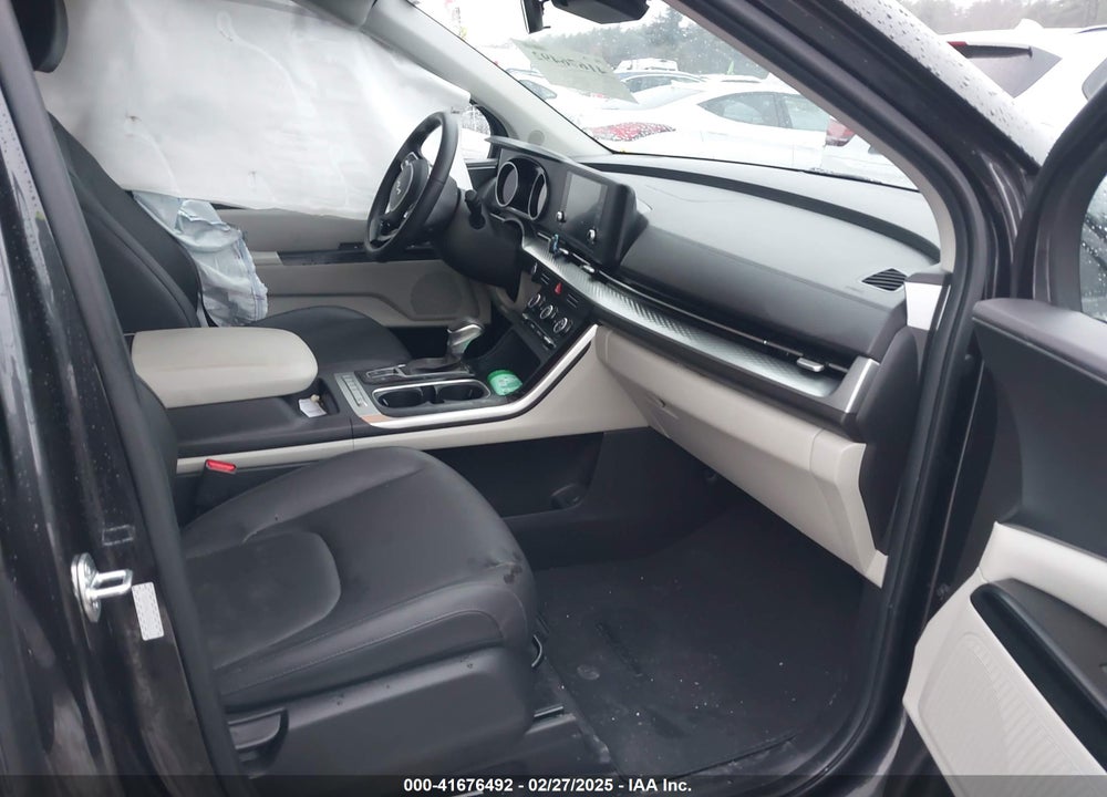 2024 KIA CARNIVAL VIN: KNDNB4H31R6306513