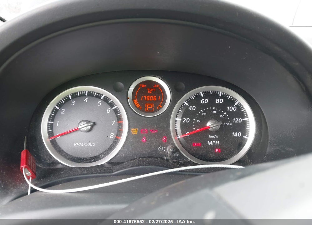 2011 NISSAN SENTRA 2.0SR VIN: 3N1AB6AP2BL680988