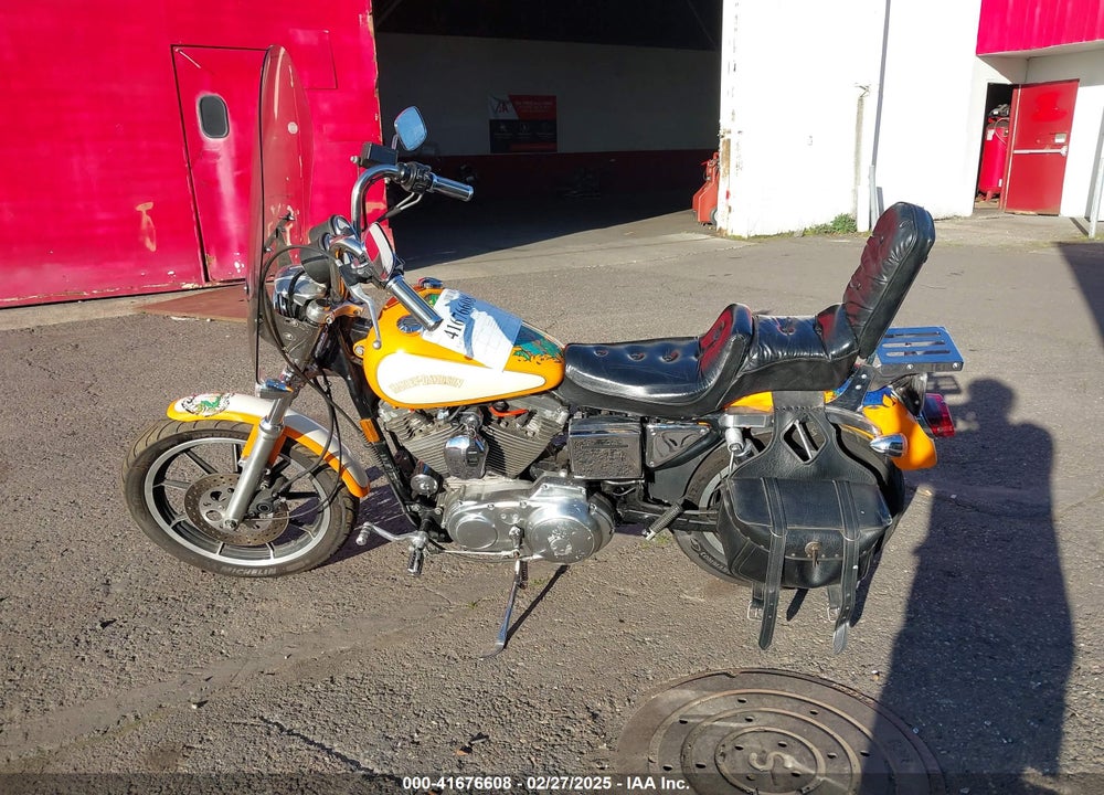 1991 HARLEY-DAVIDSON XLH1200 VIN: 1HD1CAP18MY113927