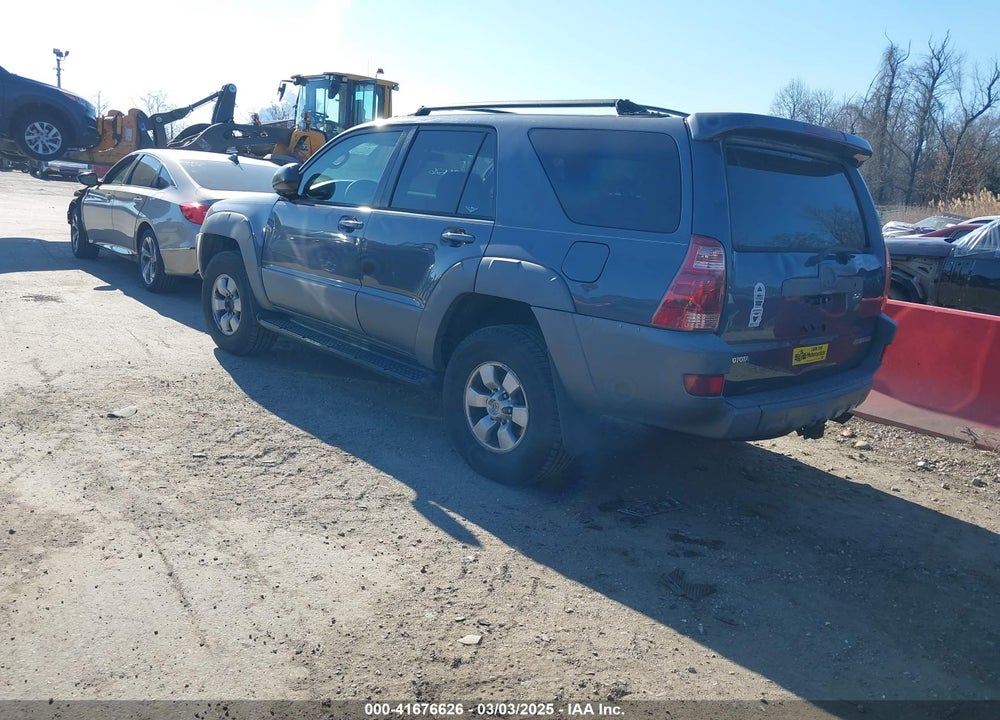 2003 TOYOTA 4RUNNER SR5 V8 VIN: JTEBT14R630014581