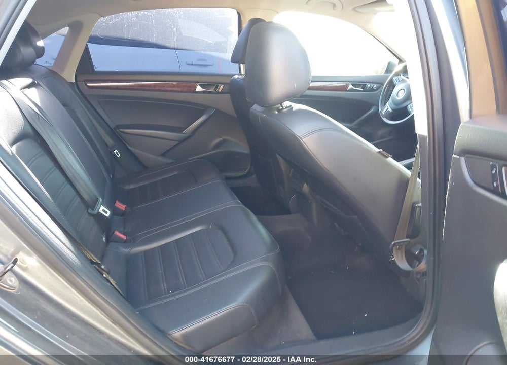 2012 VOLKSWAGEN PASSAT VIN: 1VWCP7A3XCC022730