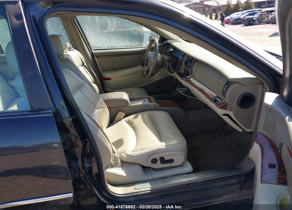 2003 BUICK PARK AVENUE ULTRA VIN: 1G4CU541334153188