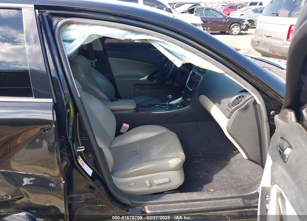 2007 LEXUS IS 250 VIN: JTHCK262272017441
