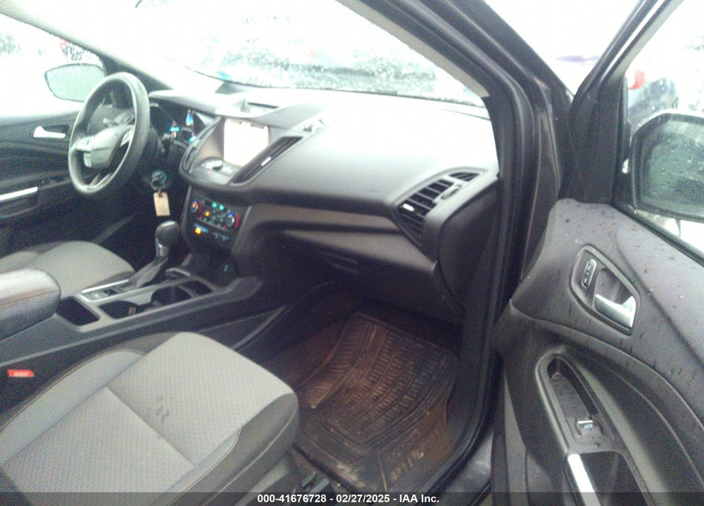 2017 FORD ESCAPE VIN: 1FMCU9GD0HUD71321
