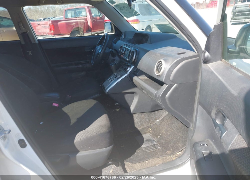 2010 SCION XB VIN: JTLZE4FE6A1101191