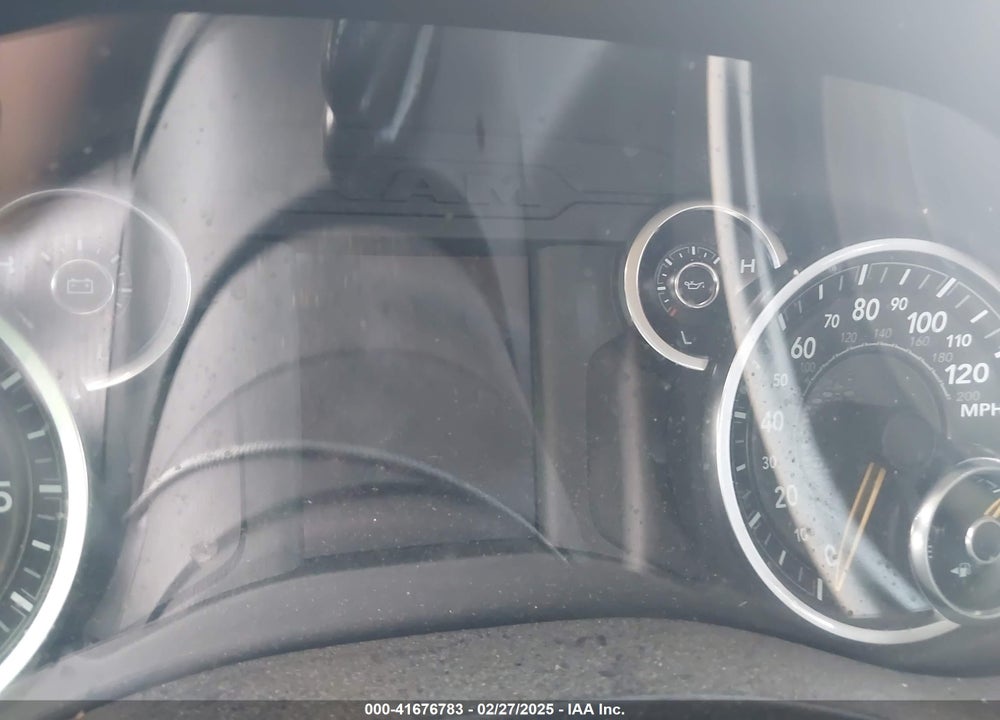 2019 RAM 1500 VIN: 1C6RREGT3KN916484