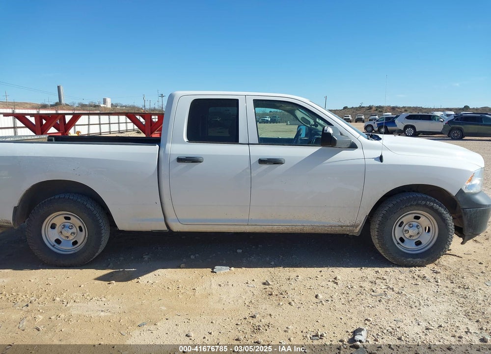 2022 RAM 1500 CLASSIC VIN: 1C6RR6FG4NS153553