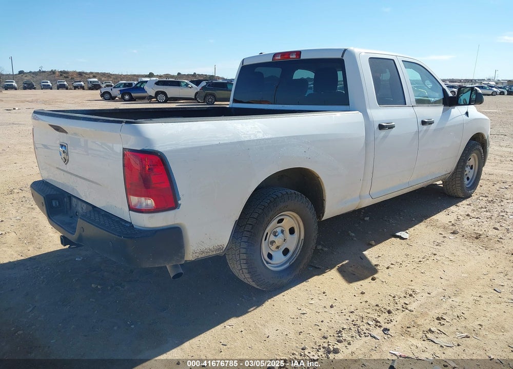 2022 RAM 1500 CLASSIC VIN: 1C6RR6FG4NS153553
