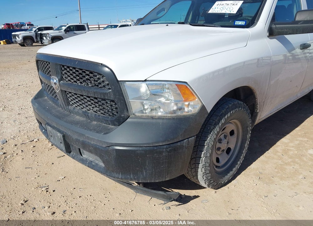 2022 RAM 1500 CLASSIC VIN: 1C6RR6FG4NS153553