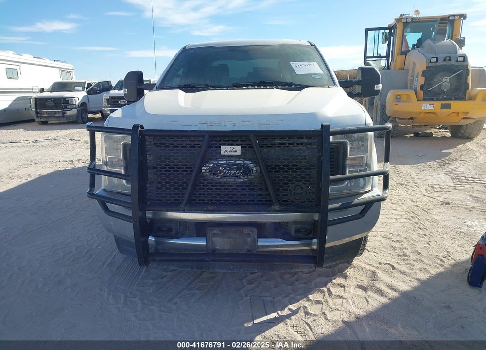 2017 FORD F-250 XL VIN: 1FT7W2B69HEE55373