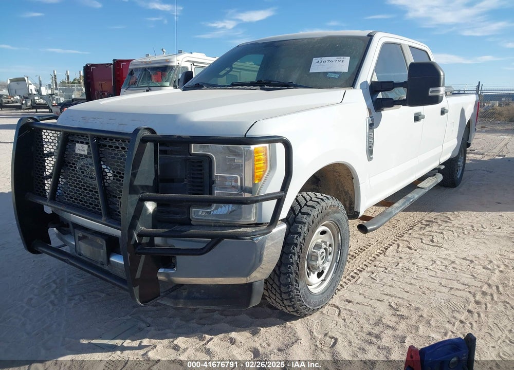 2017 FORD F-250 XL VIN: 1FT7W2B69HEE55373