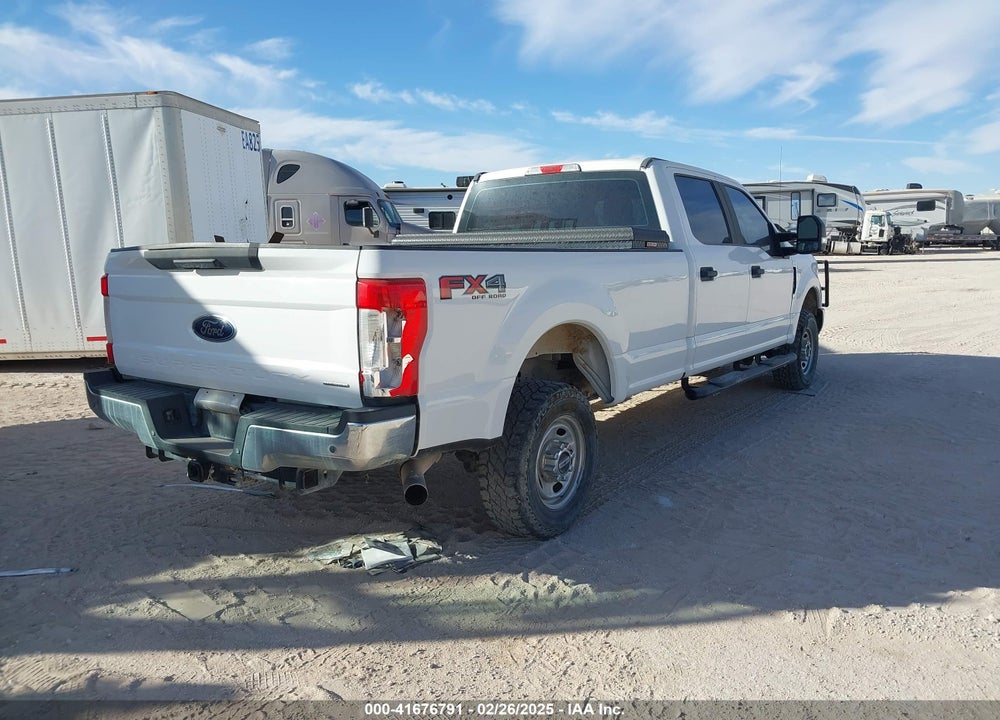 2017 FORD F-250 XL VIN: 1FT7W2B69HEE55373