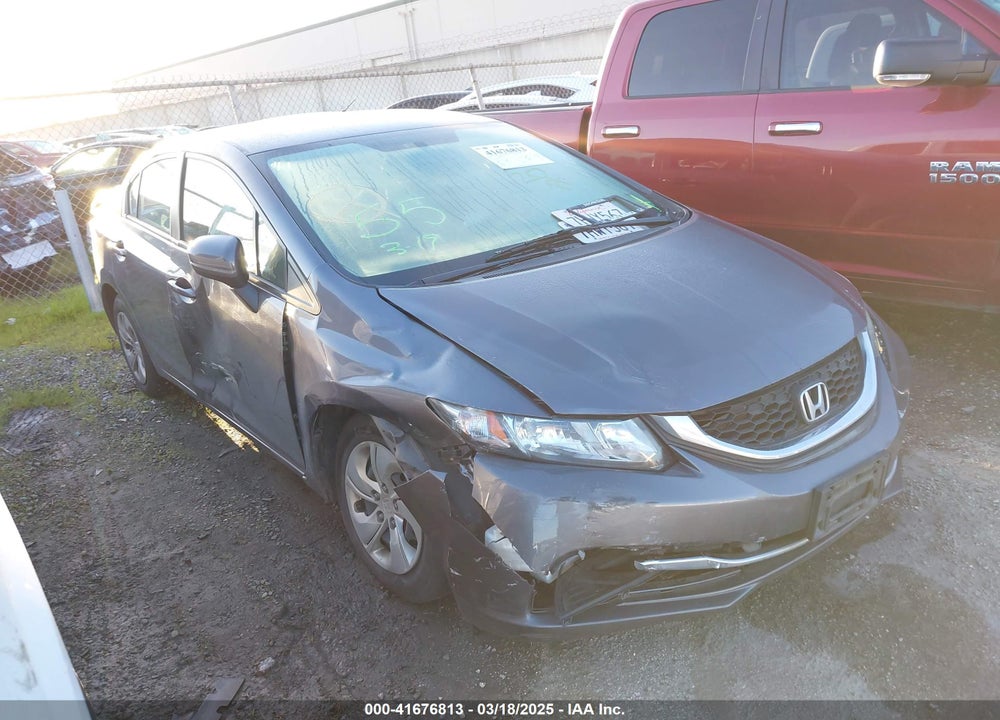 2015 HONDA CIVIC LX VIN: 19XFB2F53FE212684