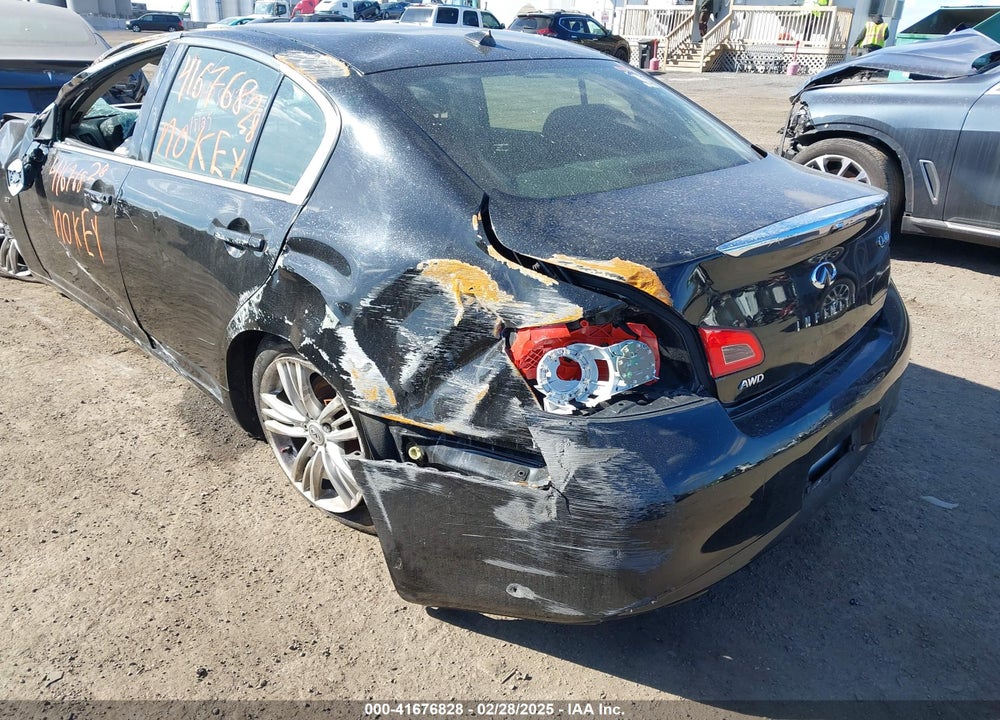 2015 INFINITI Q40 VIN: JN1CV6AR1FM520873