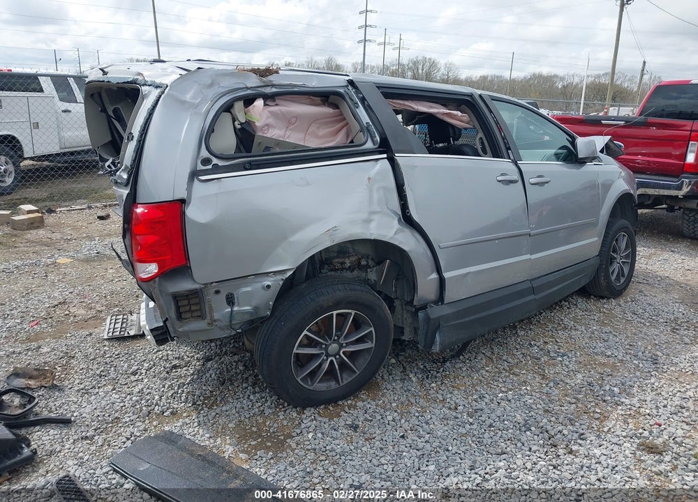 2017 DODGE GRAND CARAVAN VIN: 2C4RDGCG3HR580911