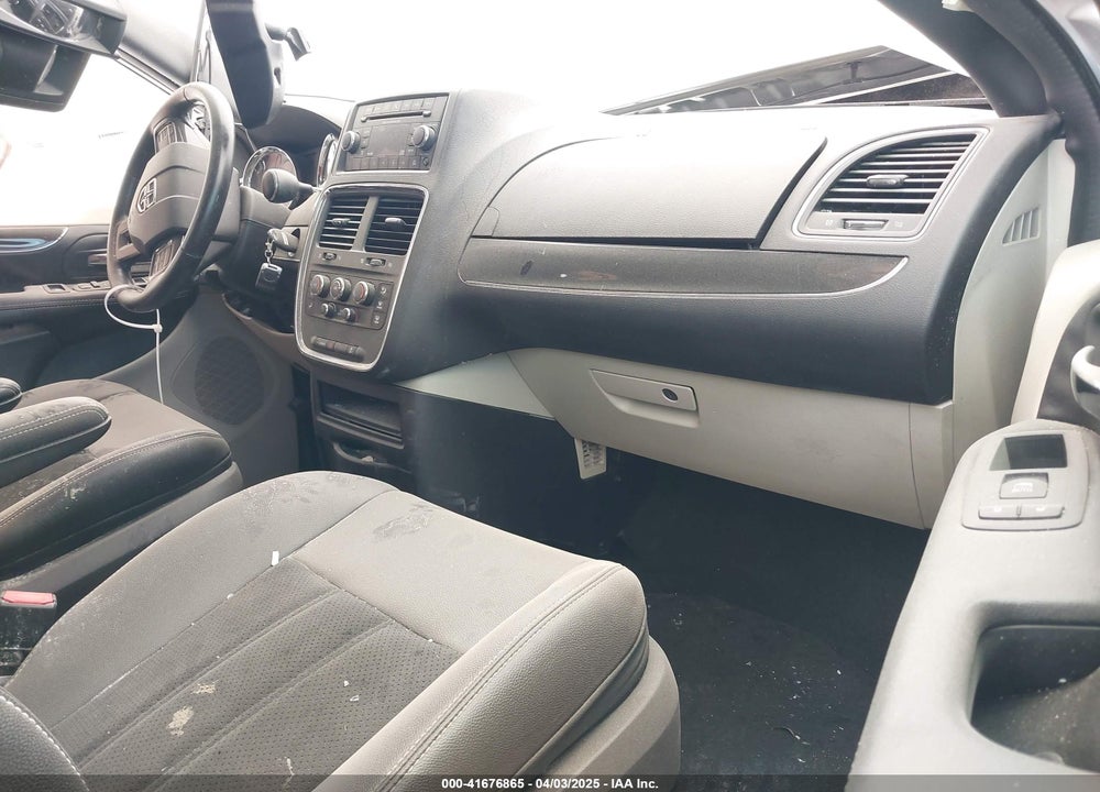 2017 DODGE GRAND CARAVAN VIN: 2C4RDGCG3HR580911