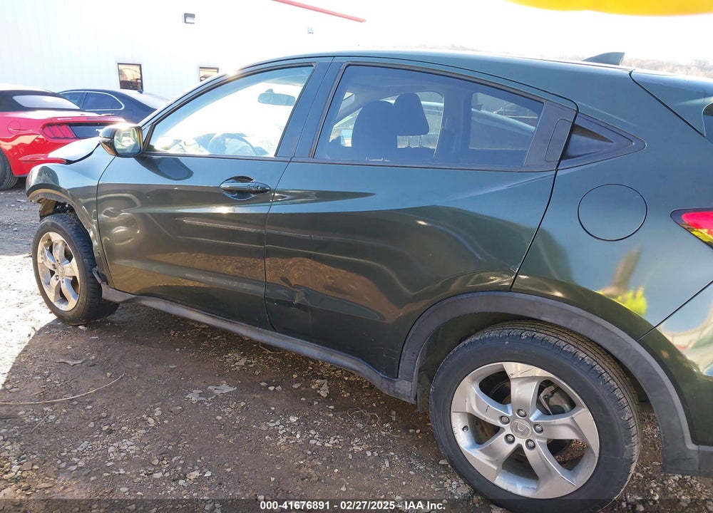 2016 HONDA HR-V VIN: 3CZRU5H52GM728316