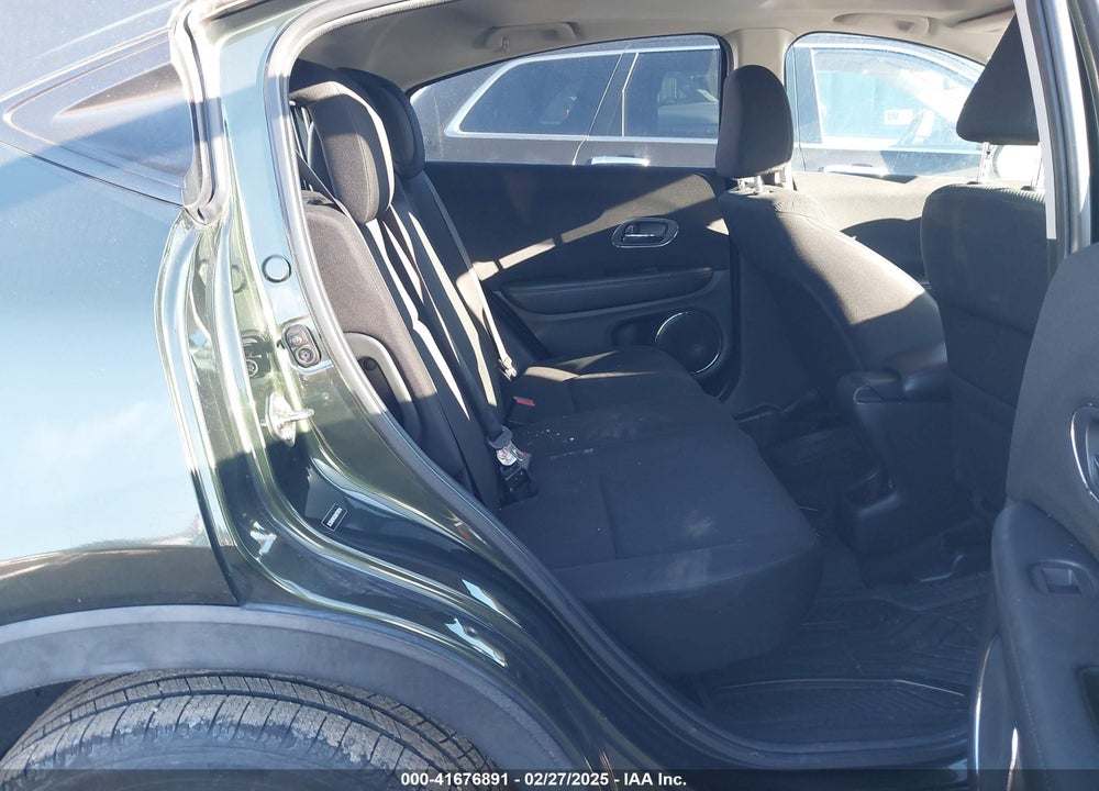2016 HONDA HR-V VIN: 3CZRU5H52GM728316