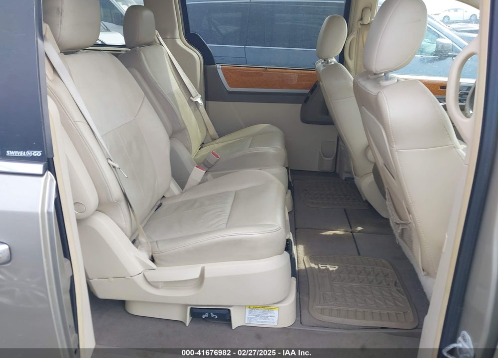 2008 CHRYSLER TOWN & COUNTRY LIMITED VIN: 2A8HR64X78R739007