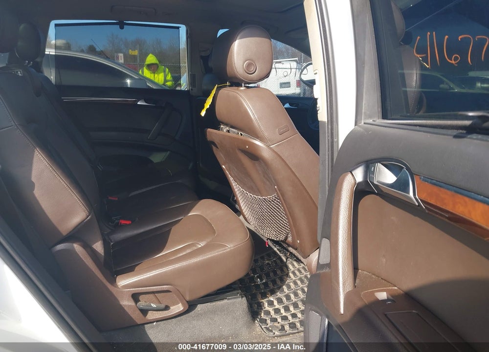 2011 AUDI Q7 3.0T PREMIUM VIN: WA1CGBFE9BD002441