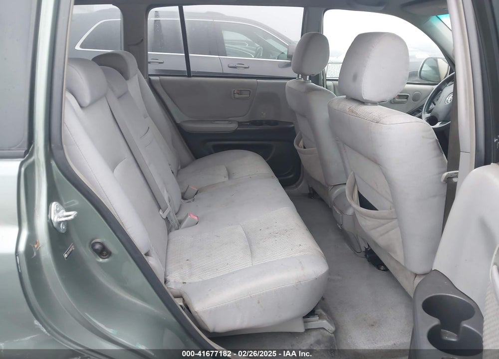 2005 TOYOTA HIGHLANDER VIN: JTEGP21A450073551