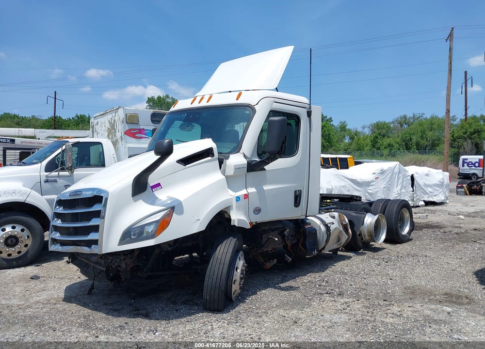 2022 FREIGHTLINER NEW CASCADIA 116 VIN: 3AKJHTDV6NDNG3996