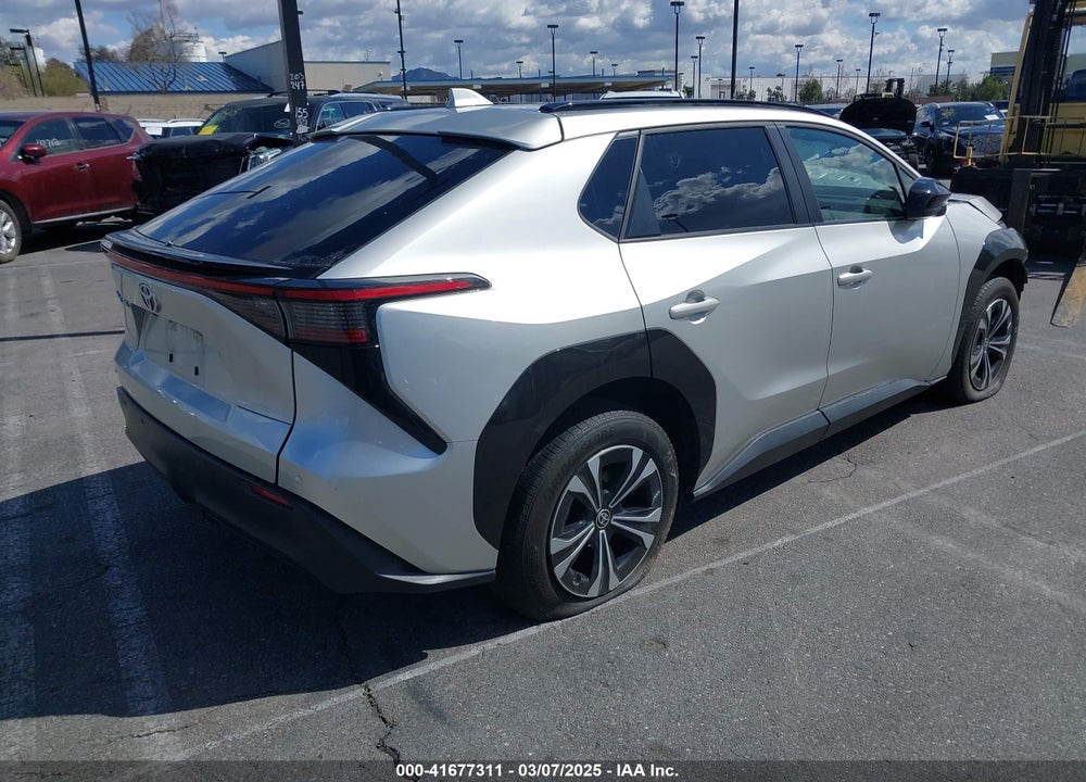 2023 TOYOTA BZ4X VIN: JTMAAAAA9PA016880