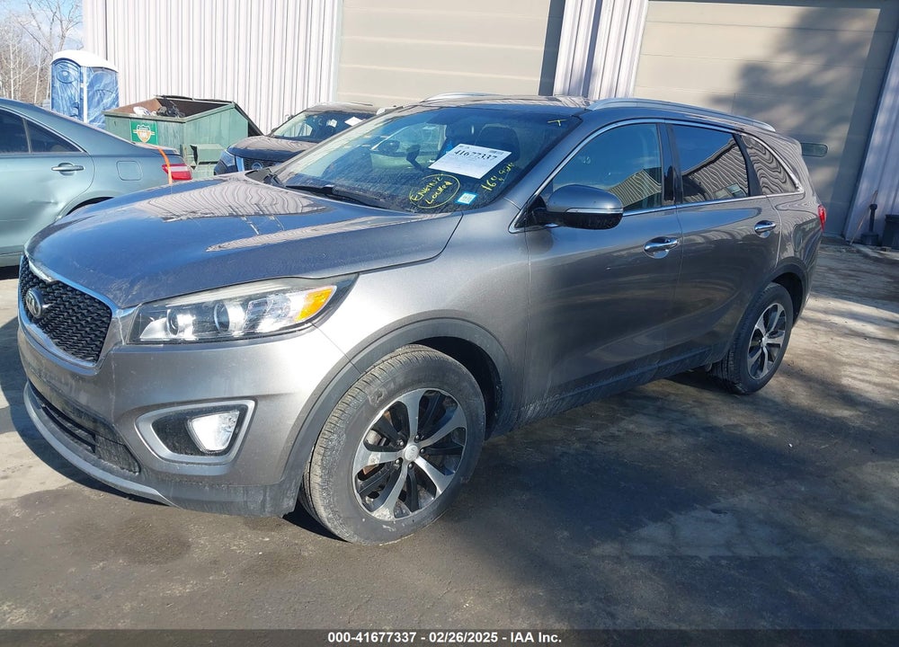 2016 KIA SORENTO VIN: 5XYPH4A15GG106891