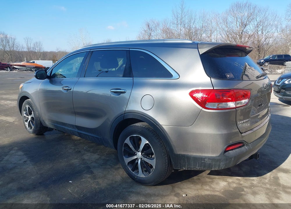2016 KIA SORENTO VIN: 5XYPH4A15GG106891