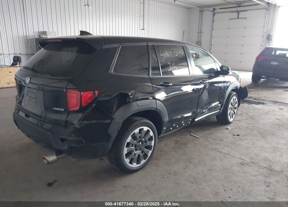 2024 HONDA PASSPORT VIN: 5FNYF8H5XRB006130