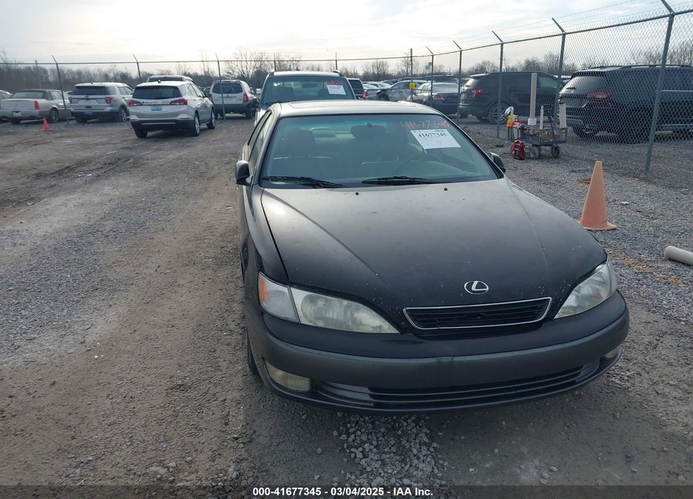 1999 LEXUS ES 300 VIN: JT8BF28G2X5064993