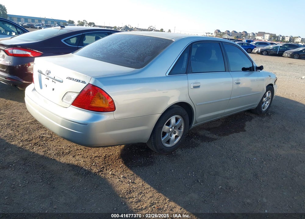 2000 TOYOTA AVALON VIN: 4T1BF28B8YU070693